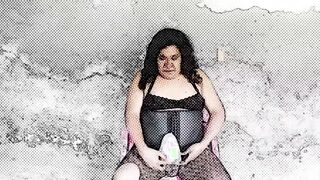 Shemale in extreme anal gap with giant wedge in her backdoor