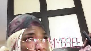 Hotel Security Guard Face Fucks CreamyBree