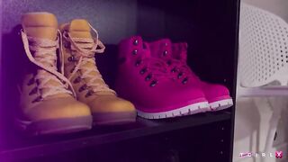 TGIRLX:presses on The Shoe Reseller